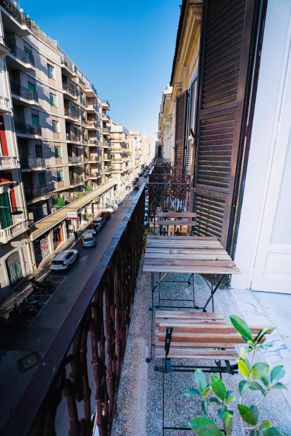 Daniel'S Apartment Bari Exterior photo